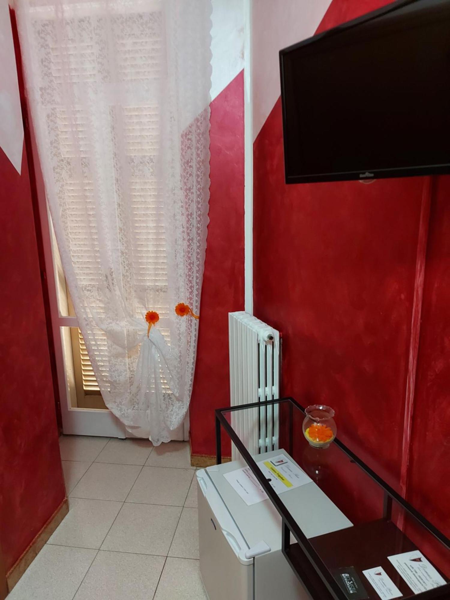 Domus Pacis Santa Chiara Casa Per Ferie Hotel Loreto Room photo